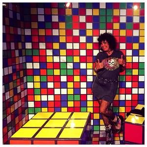 Meet your Posher, Francie